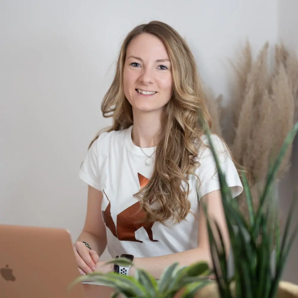 tamara-hoffmann Tamara Hoffmann - Funnel-Expertin und Webdesignerin. Teammitlgied von Ralph Riedel
